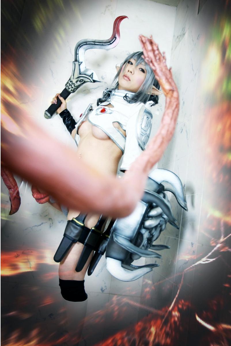 [Cosplay]  Queens Blade  Echidna & Alleyne Vs Tentacles SP2